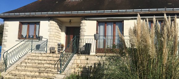 3 bedrooms House in Monthodon, France No. 153841 3