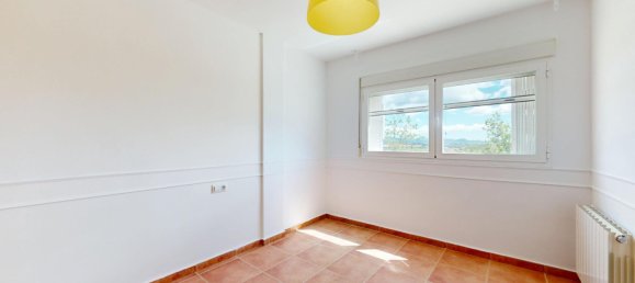 Adosado de 4 dormitorios en Benaguasil, Spain No. 170595 33