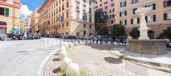 1 bedroom Apartment in Genoa, Italy No. 371142 3