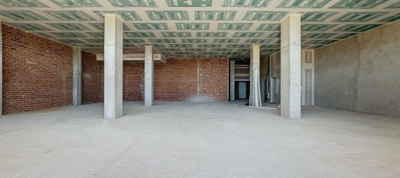 1 bedroom Commercial property in Badalona, Spain No. 293547 5