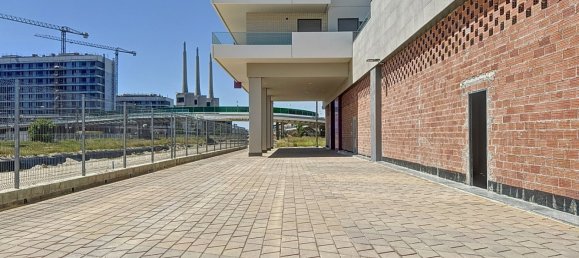 1 bedroom Commercial property in Badalona, Spain No. 293547 9