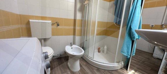 Studio in Bologna, Italy No. 34480 15