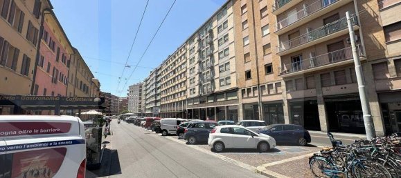 Studio in Bologna, Italy No. 34480 29