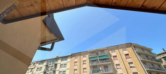 Studio in Bologna, Italy No. 34480 24