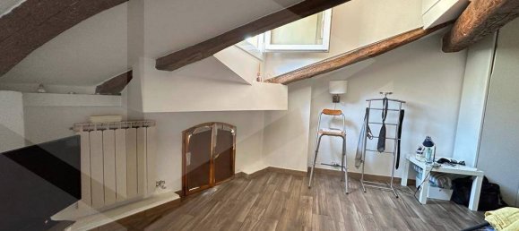 Studio in Bologna, Italy No. 34480 9