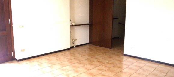 2 غرف نوم منزل في Origgio, Italy رقم 196657 15