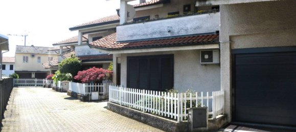 2 غرف نوم منزل في Origgio, Italy رقم 196657 9