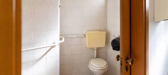 Gewerbliche Immobilie in Valverde, Italy 163m², Nr. 134047 22