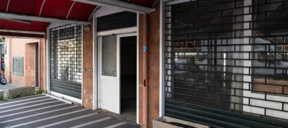 Gewerbliche Immobilie in Valverde, Italy 163m², Nr. 134047 3