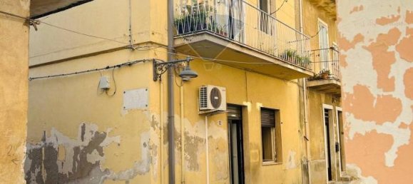 6 rooms House in Ragusa, Italy No. 143339 2
