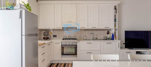 3-salle Appartement à Casier, Italy No. 216640 7