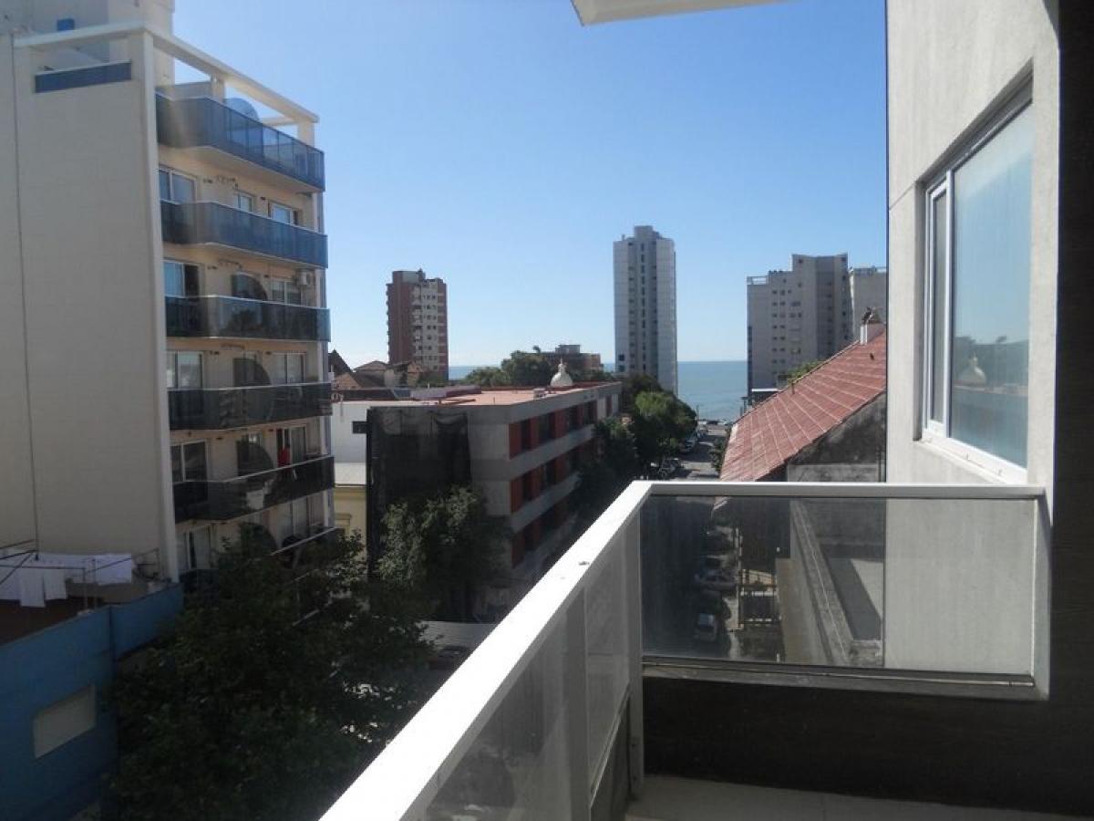 2 bedrooms Apartment in Mar del Plata, Argentina No. 71280