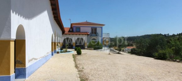 Замки и поместья с 10 спальнями в Алмейрин, Португалия № 63122 4