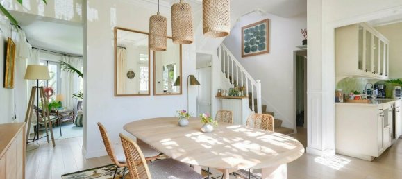  Castillos de 5 dormitorios en Suresnes, France No. 184592 4