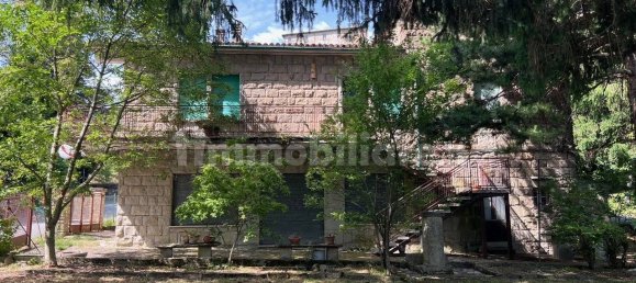 Дом с 3 спальнями в Монте Чериньоне, Италия № 344621 3