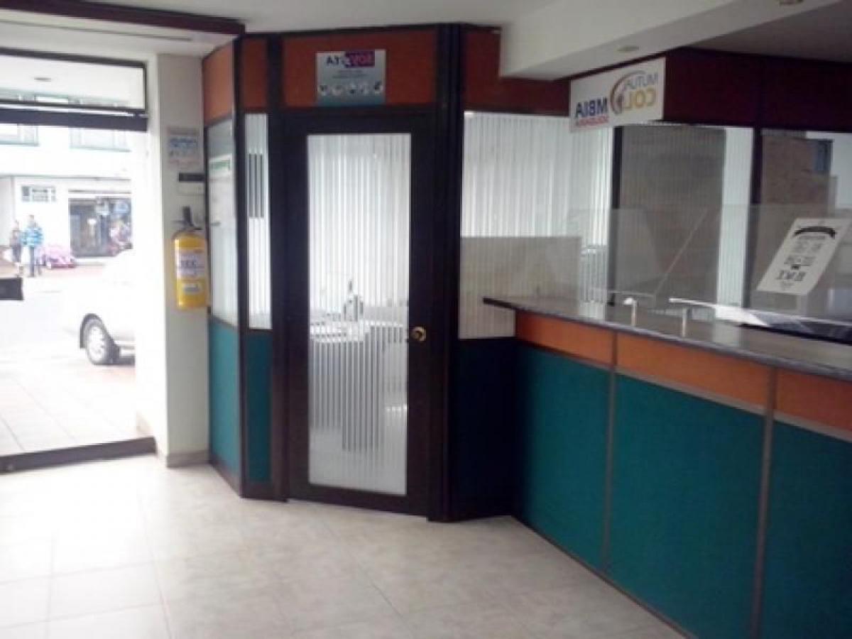 Casa de 7 dormitorios en Bogotá, Colombia No. 13542