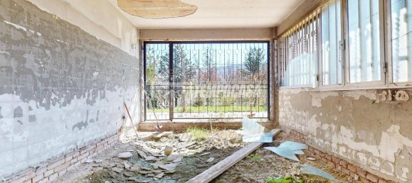 5 rooms Villa in Gaggio Montano, Italy No. 9267 32