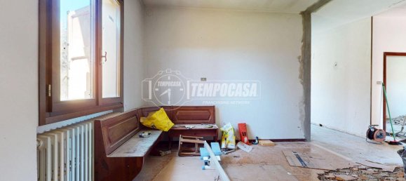 5 rooms Villa in Gaggio Montano, Italy No. 9267 6