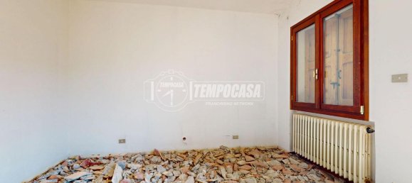 5 rooms Villa in Gaggio Montano, Italy No. 9267 17