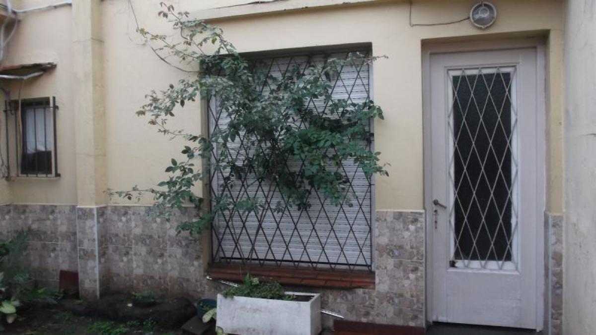 Дом с 2 спальнями в Трес де Фебреро, Аргентина № 53672