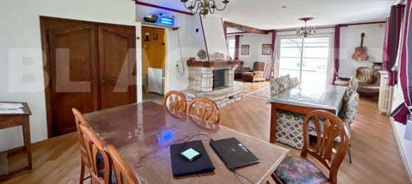 5 bedrooms House in Etais-la-Sauvin, France No. 48375 7