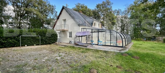 5 bedrooms House in Etais-la-Sauvin, France No. 48375 2