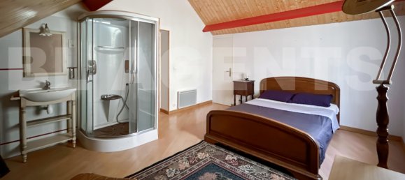 5 bedrooms House in Etais-la-Sauvin, France No. 48375 17