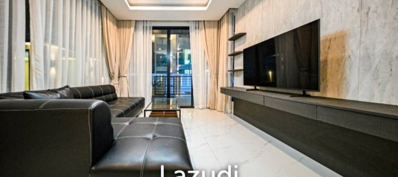 Villa de 6 dormitorios en Bang Lamung, Thailand No. 26662 5