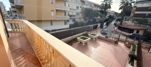 Villa de 6 habitaciónes en Barletta, Italy No. 20126 20