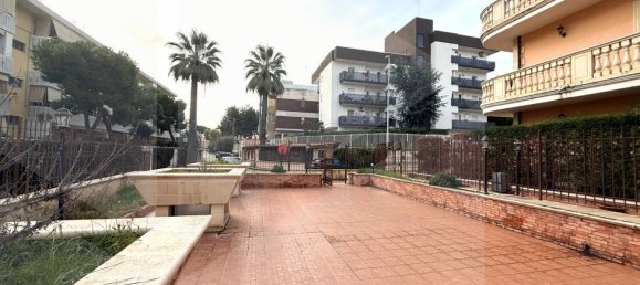 Villa de 6 habitaciónes en Barletta, Italy No. 20126 3