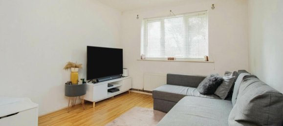 1 bedroom Apartment in Watford, United Kingdom No. 6152 14
