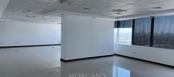 125.2m² Office in Jumeirah Lake Towers, UAE No. 31940 9