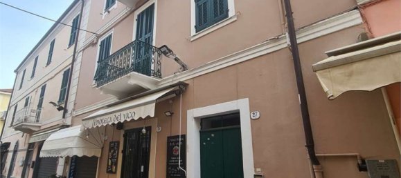 Duplex de 3 divisões em Diano Marina, Italy N.º 188262 14