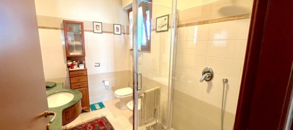 Квартира с 3 спальнями в Колоньо Монцезе, Италия № 357797 21