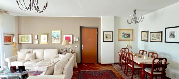 Квартира с 3 спальнями в Колоньо Монцезе, Италия № 357797 12