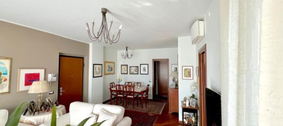 Квартира с 3 спальнями в Колоньо Монцезе, Италия № 357797 6