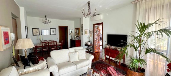 Квартира с 3 спальнями в Колоньо Монцезе, Италия № 357797 5