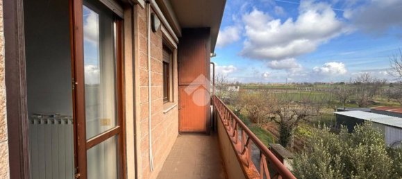 3 rooms Apartment in Deruta, Italy No. 148502 12