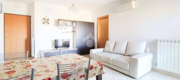 2 chambres Appartement à Montesilvano, Italy No. 215995 8