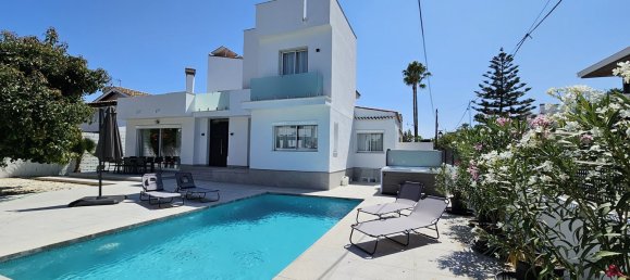 6 Schlafzimmer Villa in Marbella, Spain, Nr. 191190 37