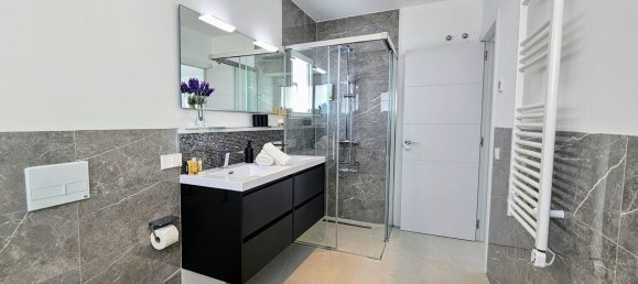 6 Schlafzimmer Villa in Marbella, Spain, Nr. 191190 25