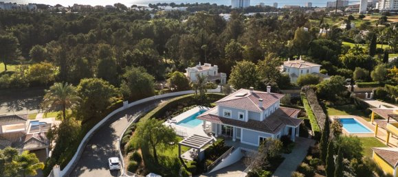 Дом с 4 спальнями в Алвор, Португалия № 121437 2