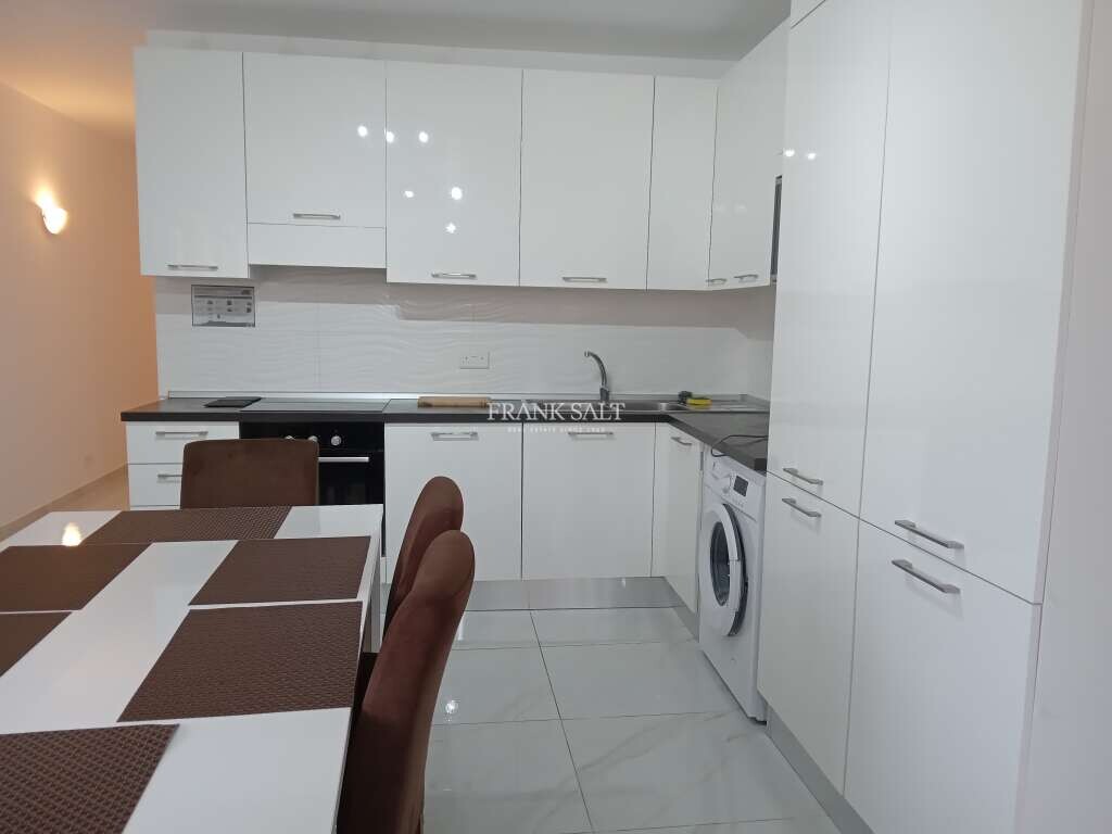 3 chambres Appartement à Victoria, Malta No. 5981