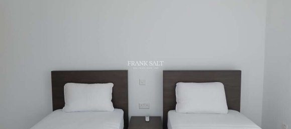 3 chambres Appartement à Victoria, Malta No. 5981 5