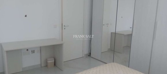 3 chambres Appartement à Victoria, Malta No. 5981 8