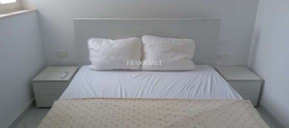 3 chambres Appartement à Victoria, Malta No. 5981 7