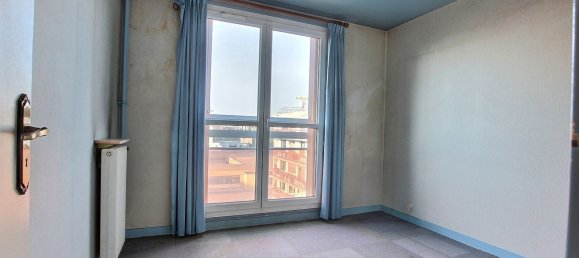 2 chambres Appartement à Pantin, France No. 151095 4