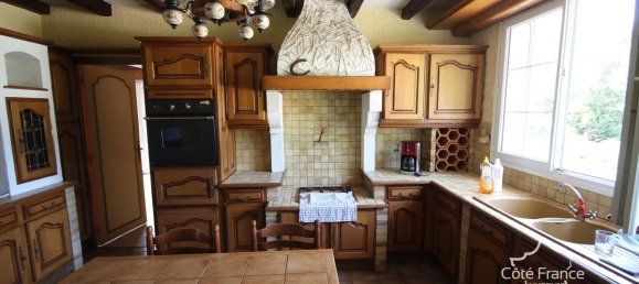 5 bedrooms House in Gespunsart, France No. 152076 14