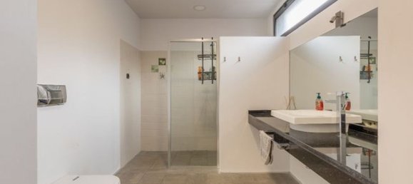 4 chambres Villa à Funchal, Portugal No. 159663 2