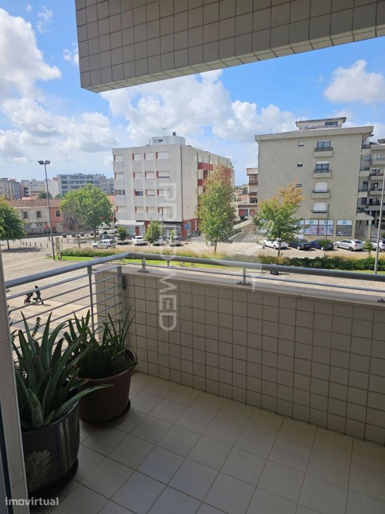 3 bedrooms Apartment in Trofa, Portugal No. 310846